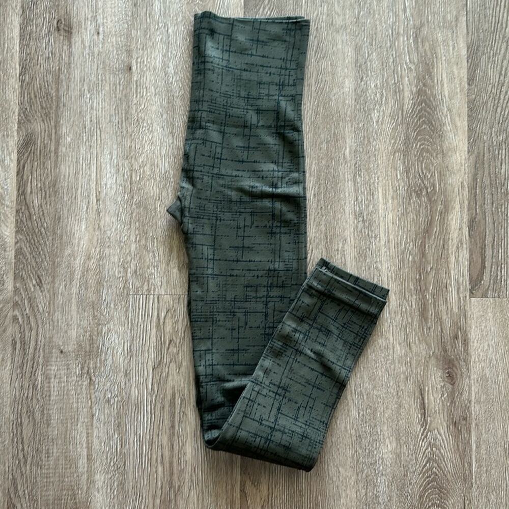 SPANX Look At Me Now Seamless Leggings Olive Green Black Crosshatch Medium Pants